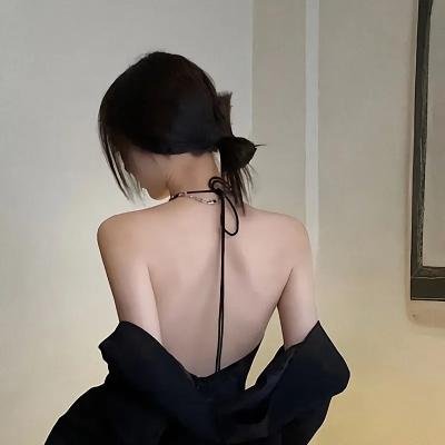 不只但总是
